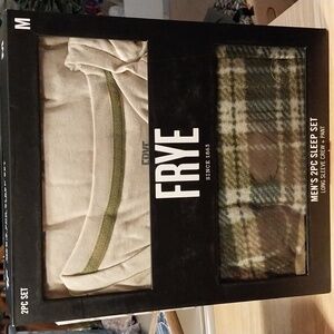 FRYE 2 Piece Sleep Set Mens Medium Long Sleeve Crewneck Pants Plaid NEW Lounge
